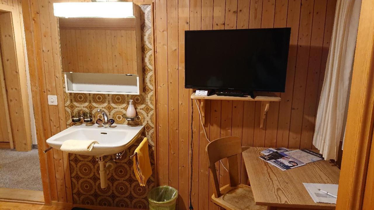 Gasthof Surselva Breíl Kültér fotó