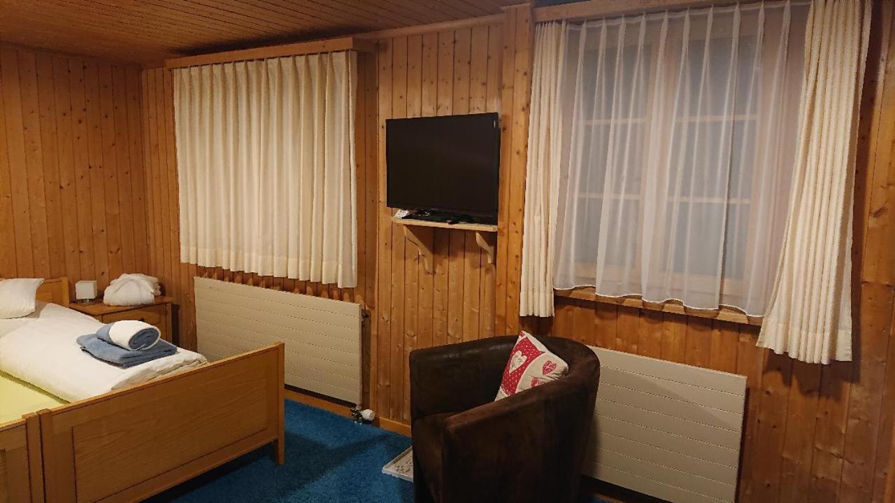 Gasthof Surselva Breíl Kültér fotó