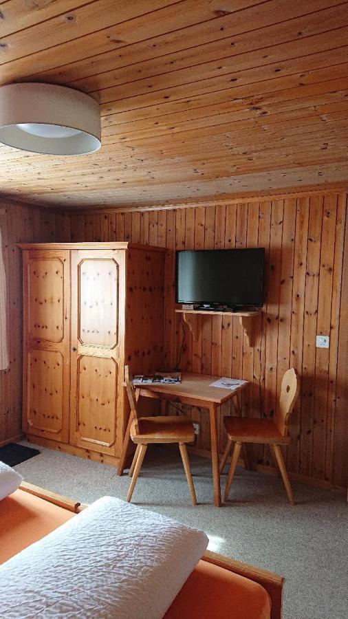 Gasthof Surselva Breíl Kültér fotó
